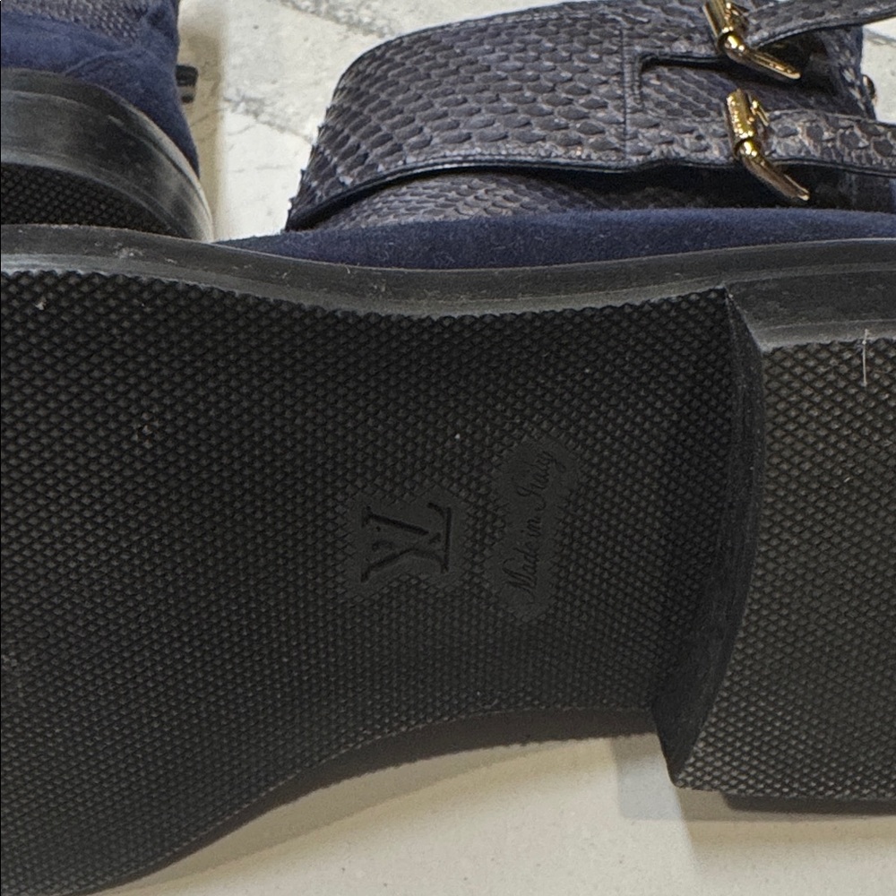 Louis Vuitton Black and Navy Combat Boots Womens Never Worn 39EU - Picture 12 of 13